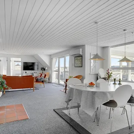 Gorgeous In Hvide Sande With Sauna * Bjerregård